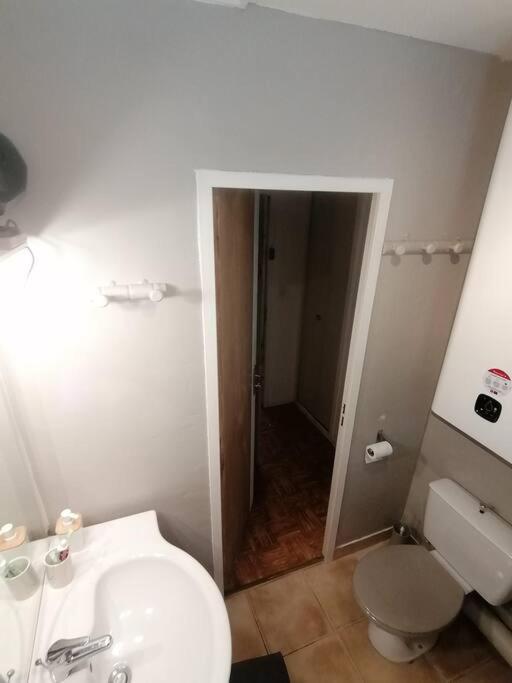 Appartement Avec Grande Terrasse อัลโลส ภายนอก รูปภาพ