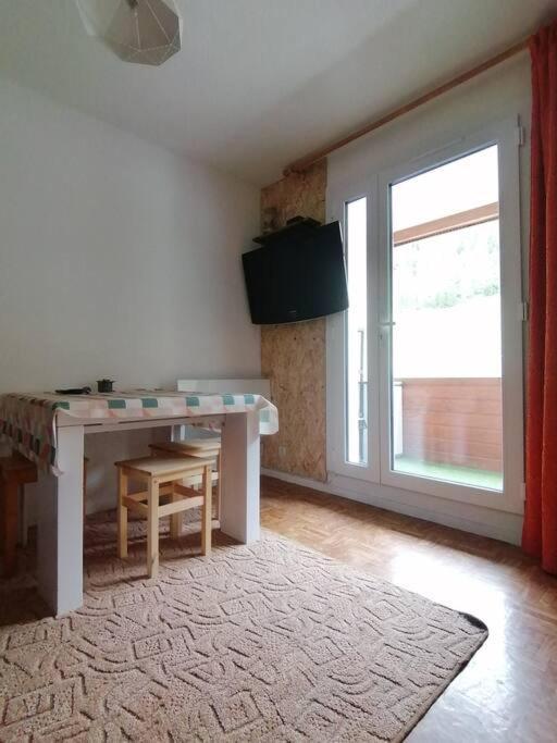 Appartement Avec Grande Terrasse อัลโลส ภายนอก รูปภาพ